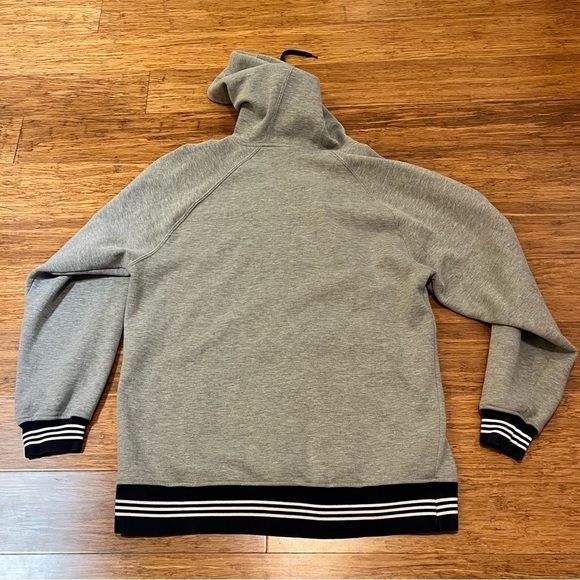 Adidas UCLA full zip gray sweatshirt jacket w/ blue stripes & hood. Men's Medium - Picture 5 of 11